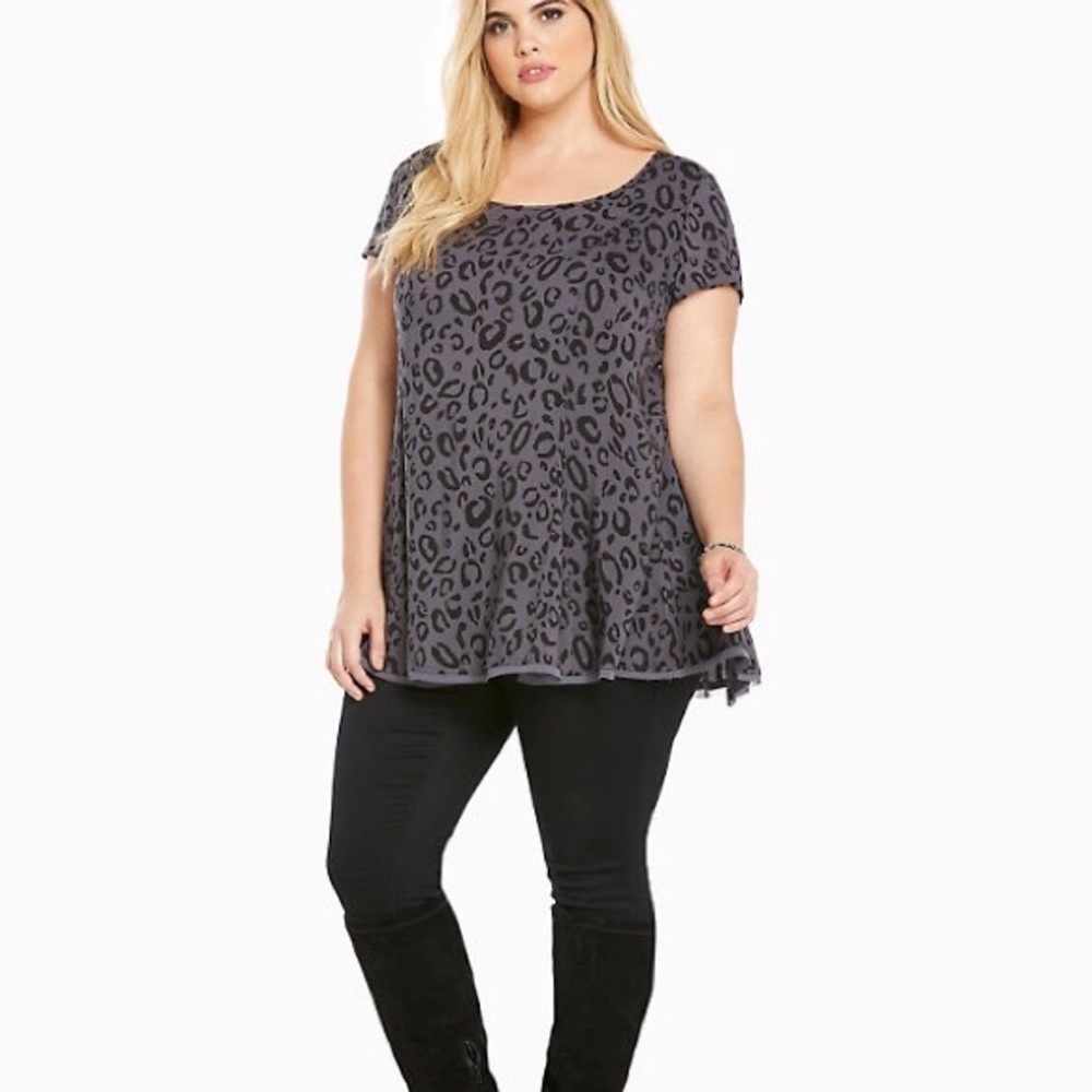 TORRID Leopard Print Challis Tunic Top Size 0X